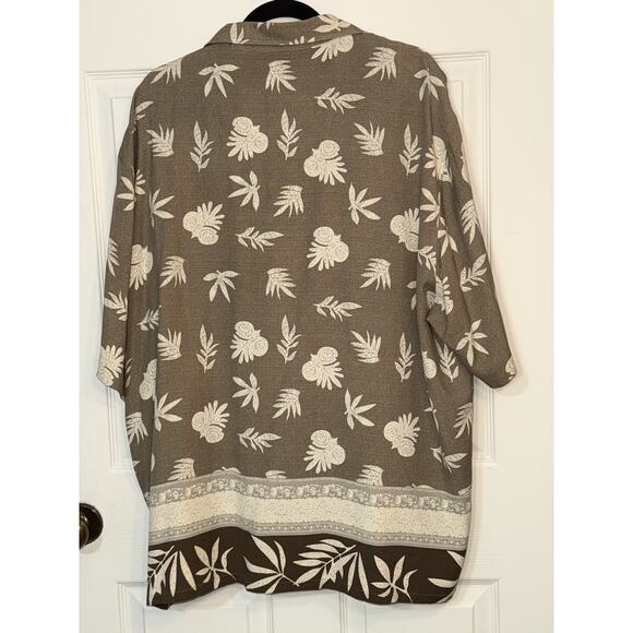 Paradise by Axis Hawaiian Shirt Mens Large 100% Silk Button Pocket Floral Design - Picture 3 of 4